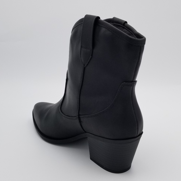 Faux Leather Short Pull On Western boots - Picture 6 of 8